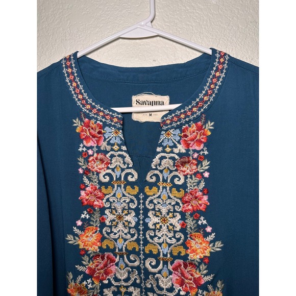 Savanna Jane Embroidered Tunic Top Blue Floral Motif V-Neck 3/4 Sleeve Women's M - Picture 5 of 9